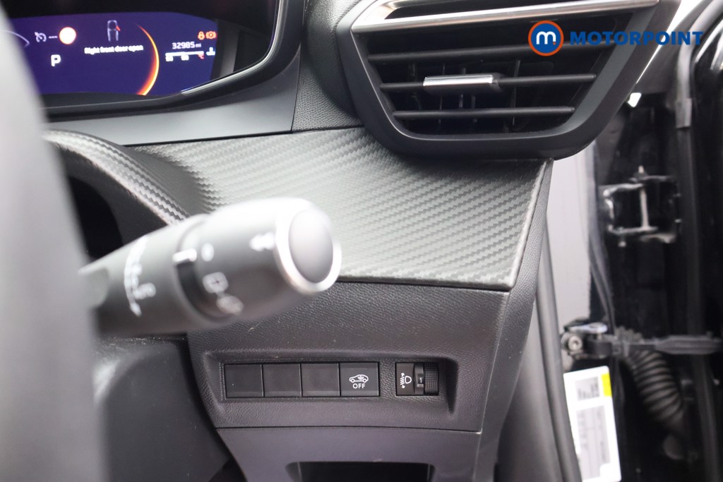 Peugeot 2008 Allure Automatic Petrol SUV - Stock Number (1659726) - 8th supplementary image