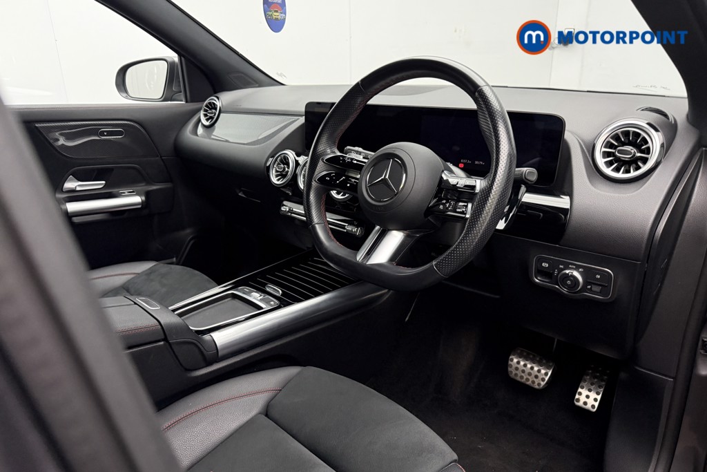Mercedes-Benz GLA Amg Line Automatic Petrol SUV - Stock Number (1660096) - 7th supplementary image