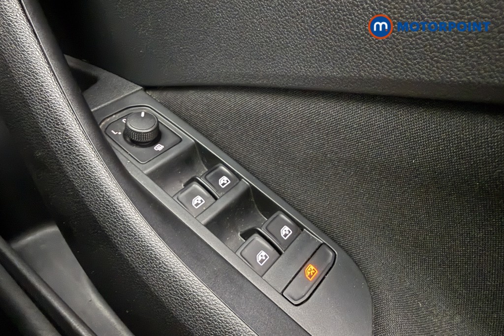 Skoda Kamiq Monte Carlo Manual Petrol SUV - Stock Number (1660201) - 16th supplementary image