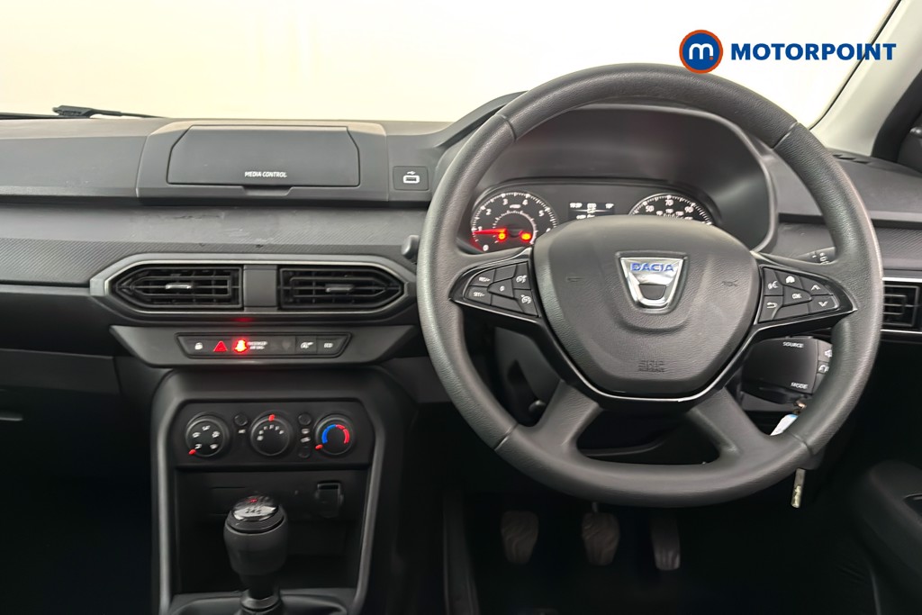 Dacia Sandero Essential Manual Petrol-Lpg Hatchback - Stock Number (1660267) - 2nd supplementary image