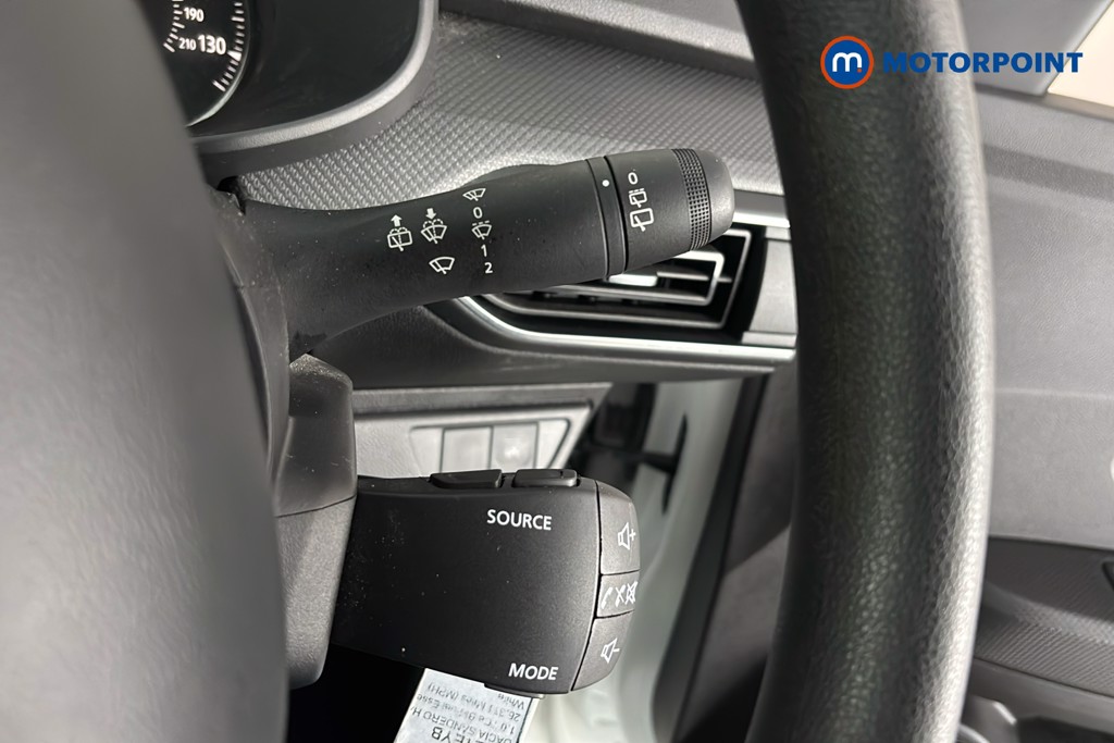 Dacia Sandero Essential Manual Petrol-Lpg Hatchback - Stock Number (1660267) - 7th supplementary image