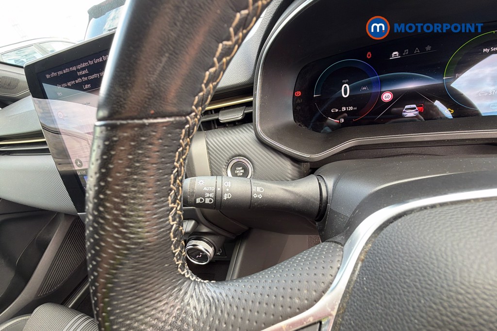 Renault Clio Engineered Automatic Petrol-Electric Hybrid Hatchback - Stock Number (1660560) - 3rd supplementary image