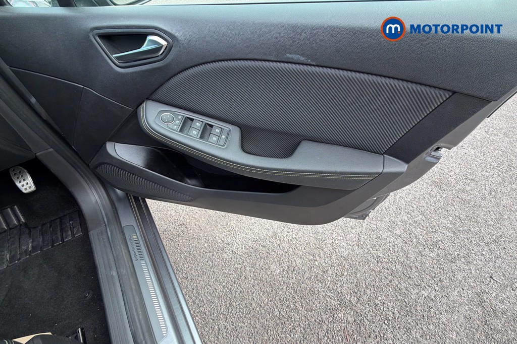 Renault Clio Engineered Automatic Petrol-Electric Hybrid Hatchback - Stock Number (1660560) - 19th supplementary image
