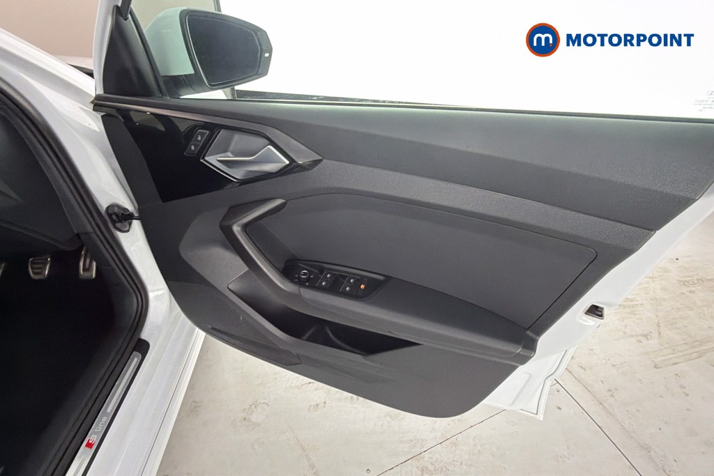 Audi A1 S Line Manual Petrol Hatchback - Stock Number (1660636) - 19th supplementary image