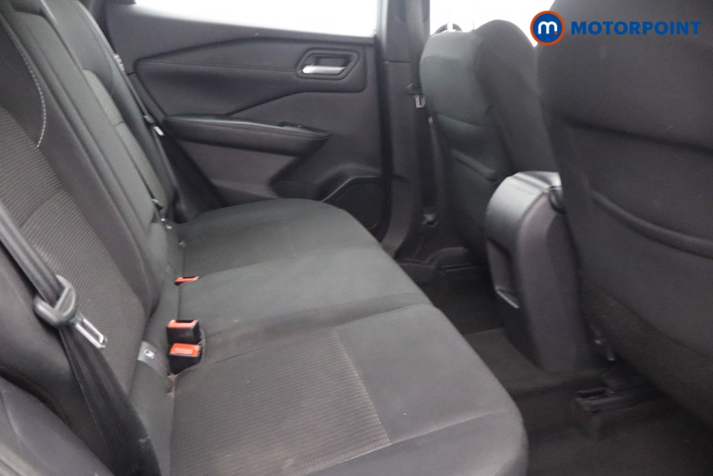 Nissan Qashqai Acenta Premium Manual Petrol SUV - Stock Number (1661357) - 9th supplementary image