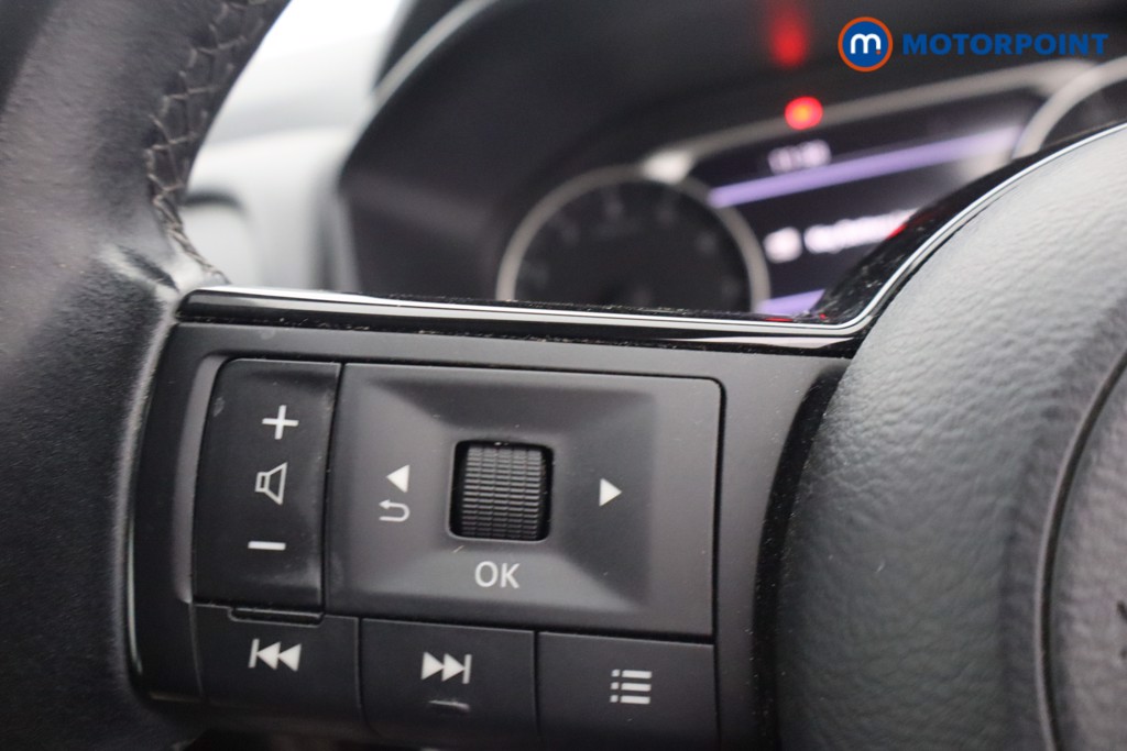 Nissan Qashqai Acenta Premium Manual Petrol SUV - Stock Number (1661357) - 16th supplementary image