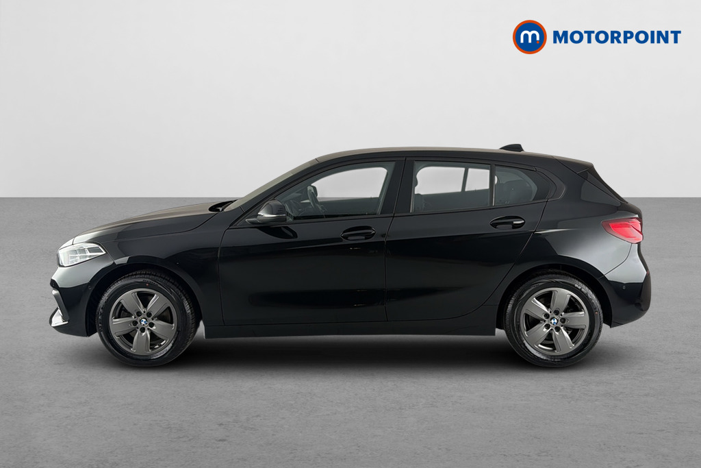 BMW 1 Series SE Automatic Petrol Hatchback - Stock Number (1665848) - Drivers side