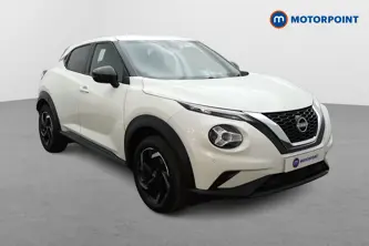 Nissan Juke N-Connecta Manual Petrol SUV - Stock Number (1666066) - Drivers side front corner