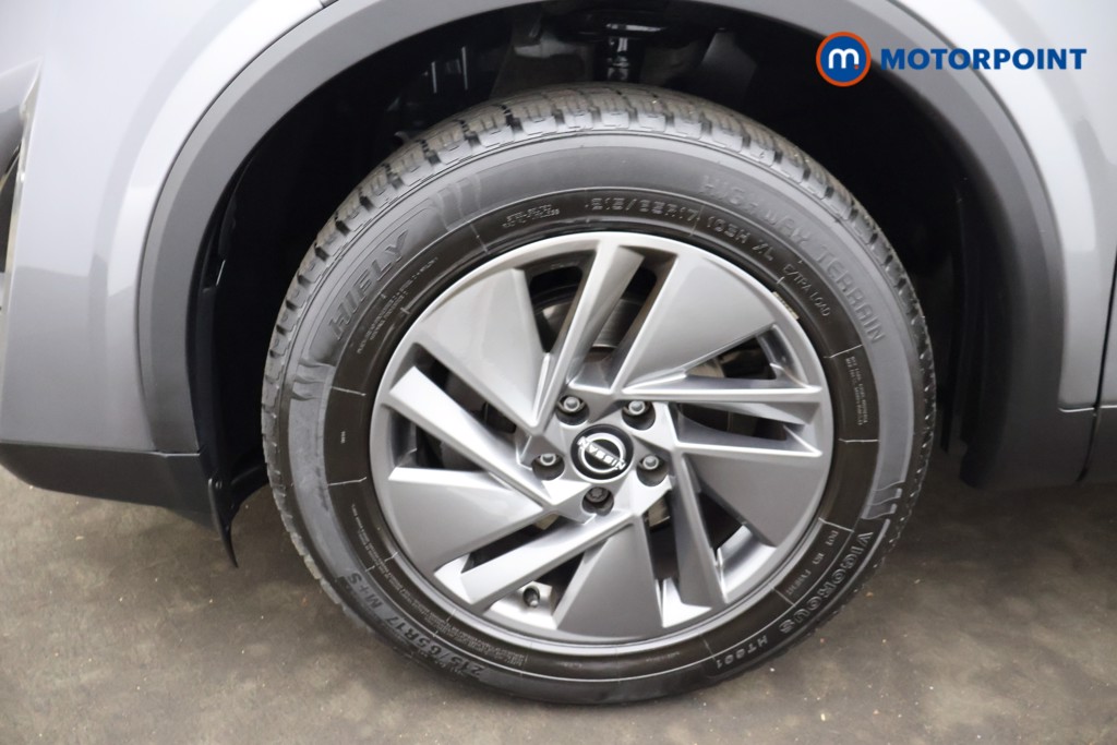 Nissan Qashqai Acenta Premium Manual Petrol SUV - Stock Number (1666967) - 40th supplementary image
