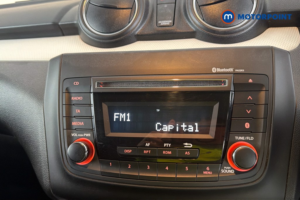 Suzuki Swift Attitude Manual Petrol Hatchback - Stock Number (1667156) - 9th supplementary image