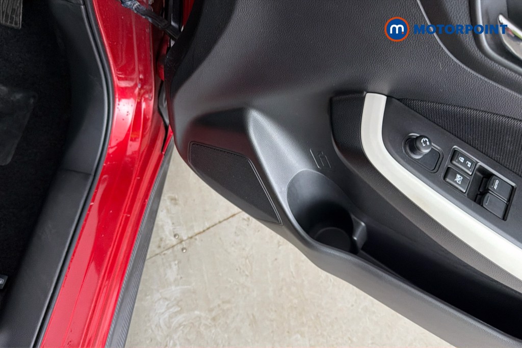 Suzuki Swift Attitude Manual Petrol Hatchback - Stock Number (1667156) - 21st supplementary image