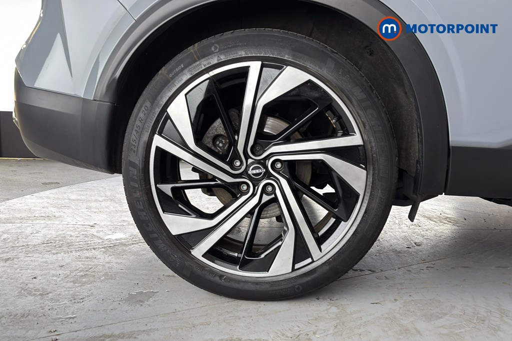 Nissan Qashqai Tekna-Plus Manual Petrol SUV - Stock Number (1667354) - 49th supplementary image