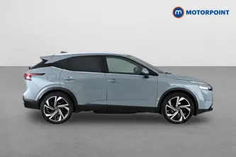 Nissan Qashqai Tekna-Plus Manual Petrol SUV - Stock Number (1667354) - Drivers side