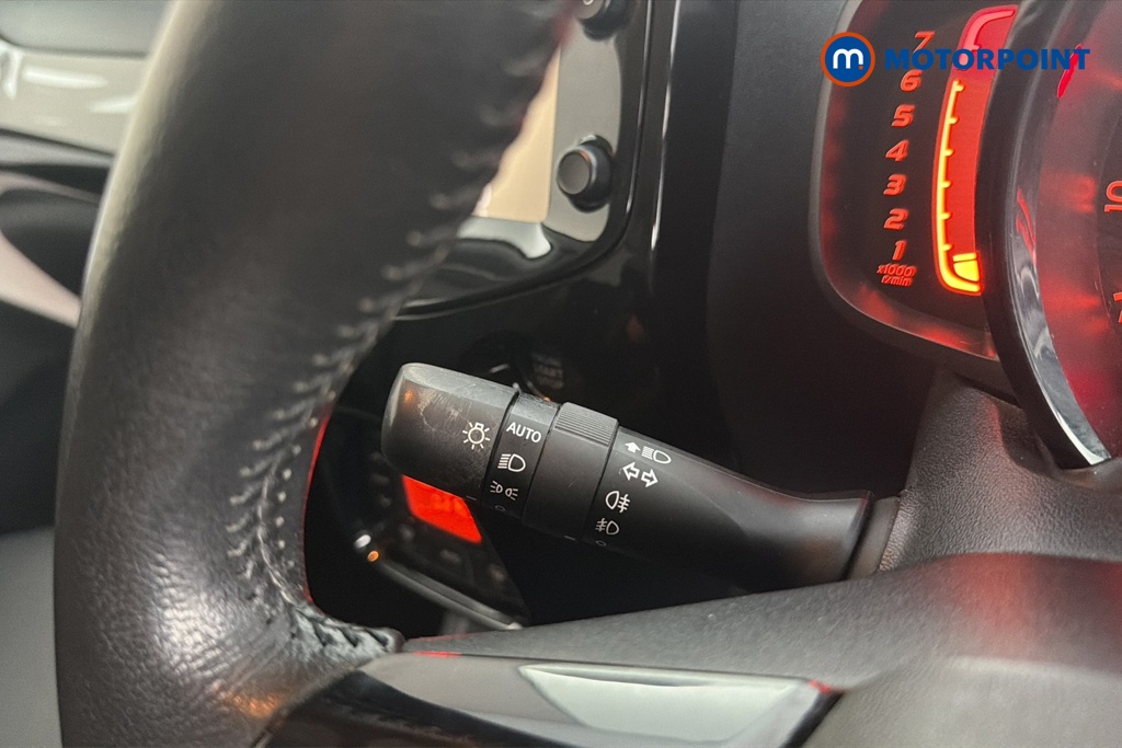 Peugeot 108 Gt Line Manual Petrol Hatchback - Stock Number (1668020) - 5th supplementary image
