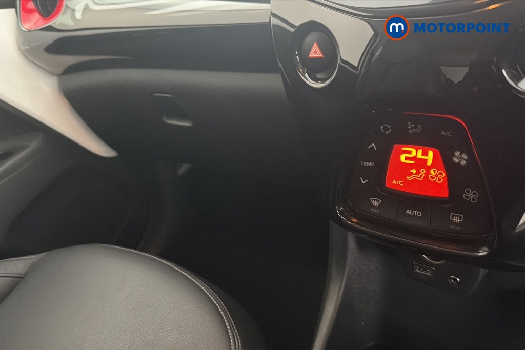 Peugeot 108 Gt Line Manual Petrol Hatchback - Stock Number (1668020) - 12th supplementary image