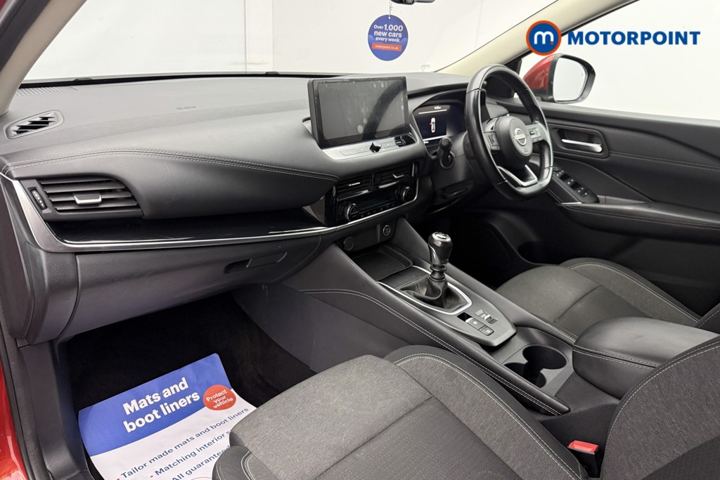 Nissan Qashqai N-Connecta Manual Petrol SUV - Stock Number (1668054) - 4th supplementary image