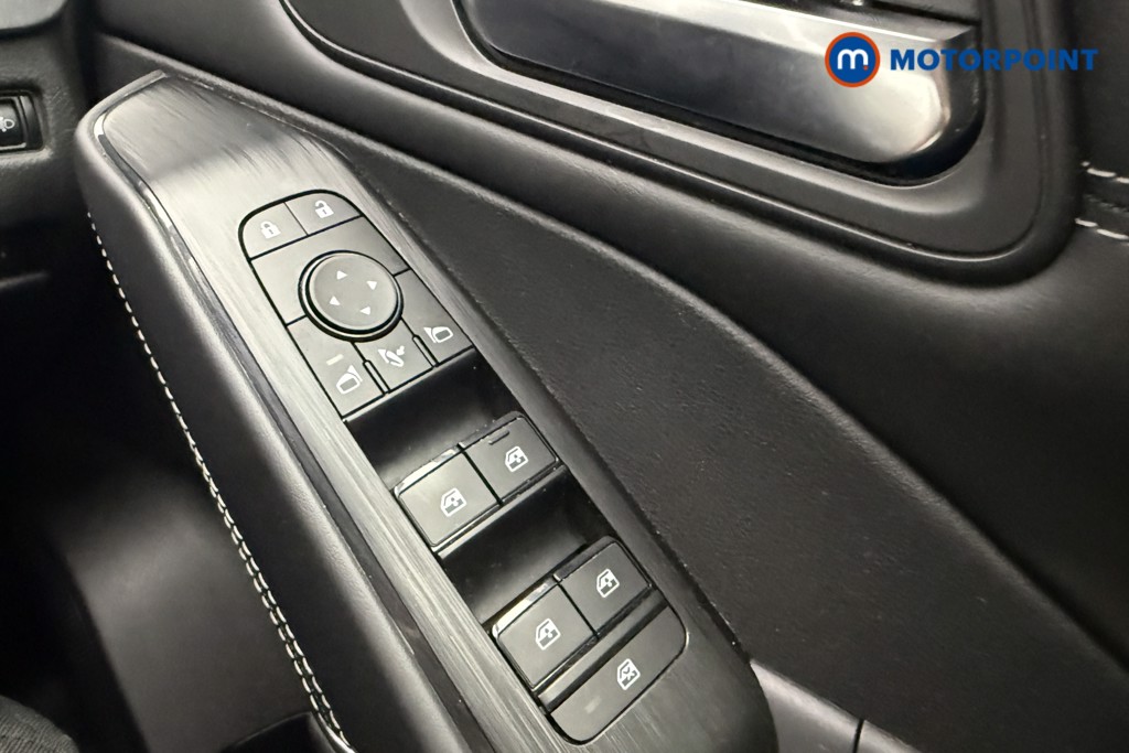 Nissan Qashqai N-Connecta Manual Petrol SUV - Stock Number (1668054) - 17th supplementary image