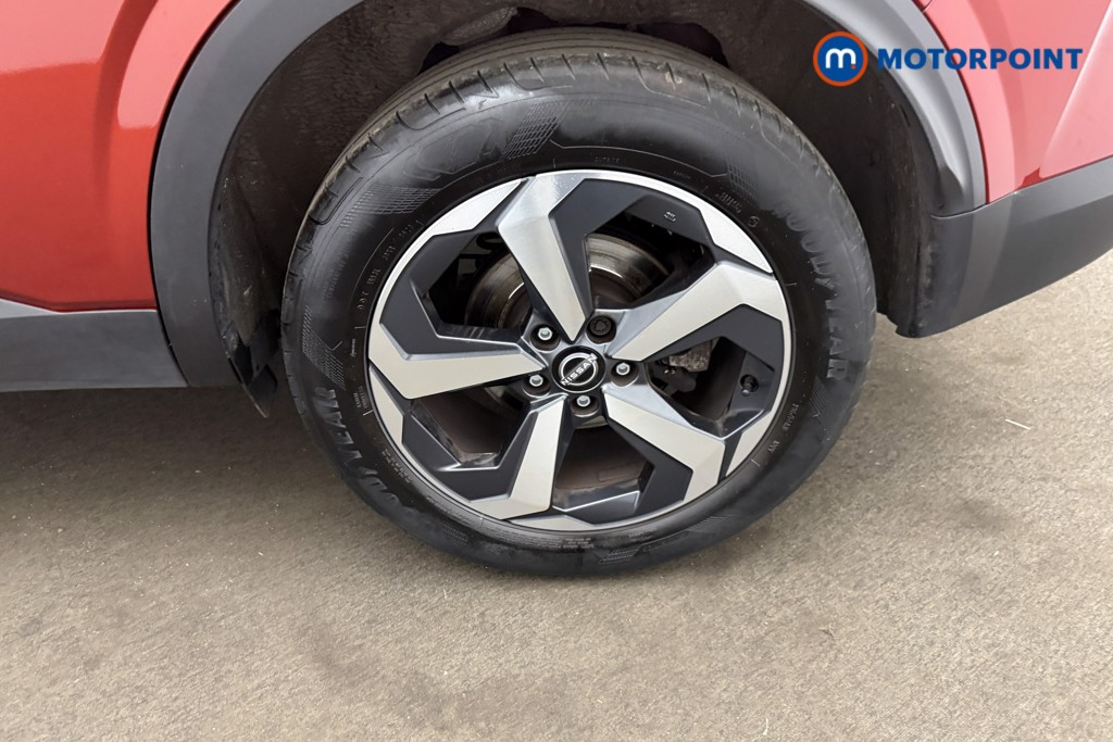 Nissan Qashqai N-Connecta Manual Petrol SUV - Stock Number (1668054) - 25th supplementary image