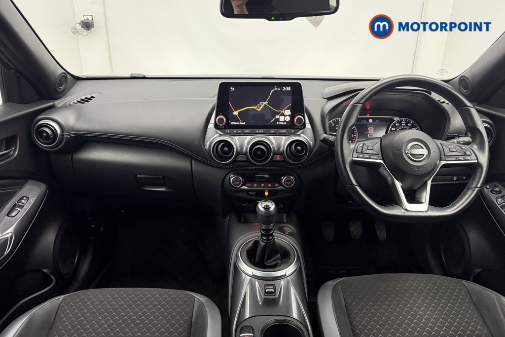 Nissan Juke N-Connecta Manual Petrol SUV - Stock Number (1668165) - 1st supplementary image