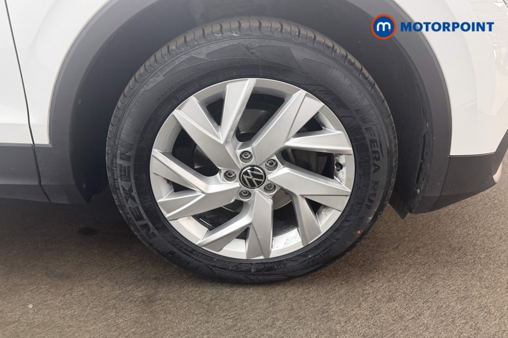 Volkswagen Tiguan Life Automatic Petrol SUV - Stock Number (1669090) - 23rd supplementary image