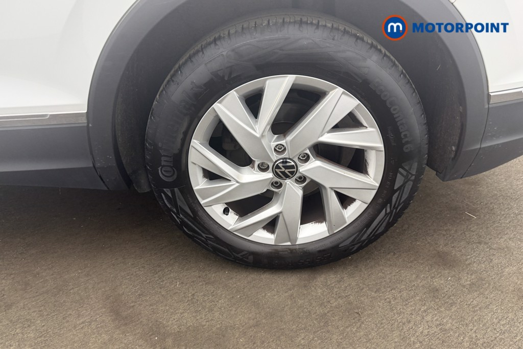 Volkswagen Tiguan Life Automatic Petrol SUV - Stock Number (1669090) - 25th supplementary image
