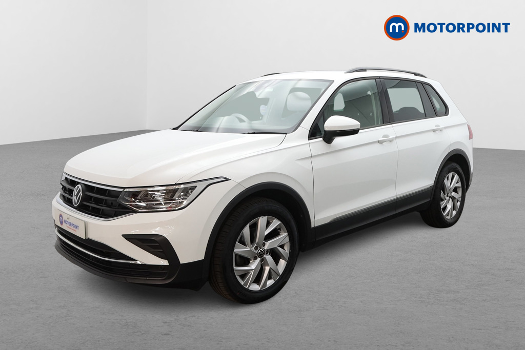 Volkswagen Tiguan Life Automatic Petrol SUV - Stock Number (1669090) - Passenger side front corner