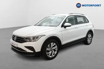 Volkswagen Tiguan Life Automatic Petrol SUV - Stock Number (1669090) - Passenger side front corner