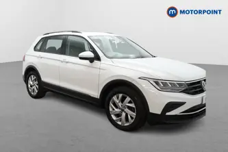 Volkswagen Tiguan Life Automatic Petrol SUV - Stock Number (1669090) - Drivers side front corner