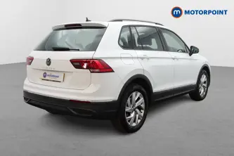 Volkswagen Tiguan Life Automatic Petrol SUV - Stock Number (1669090) - Drivers side rear corner
