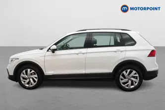 Volkswagen Tiguan Life Automatic Petrol SUV - Stock Number (1669090) - Passenger side