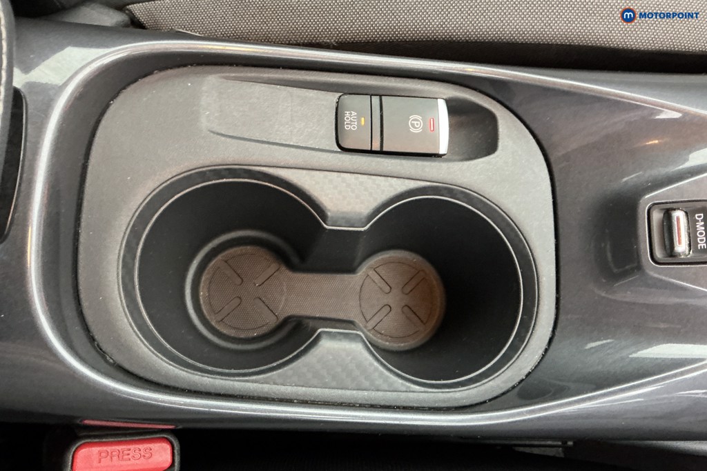Nissan Juke N-Connecta Manual Petrol SUV - Stock Number (1669396) - 14th supplementary image