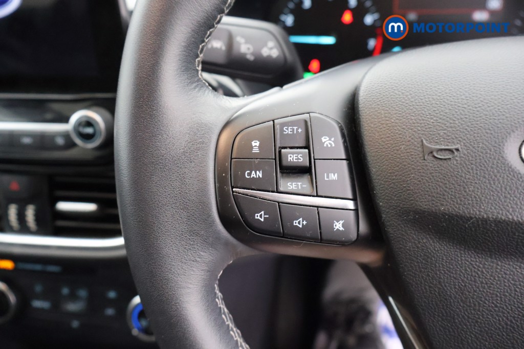 Ford Fiesta Titanium Manual Petrol Hatchback - Stock Number (1669398) - 2nd supplementary image