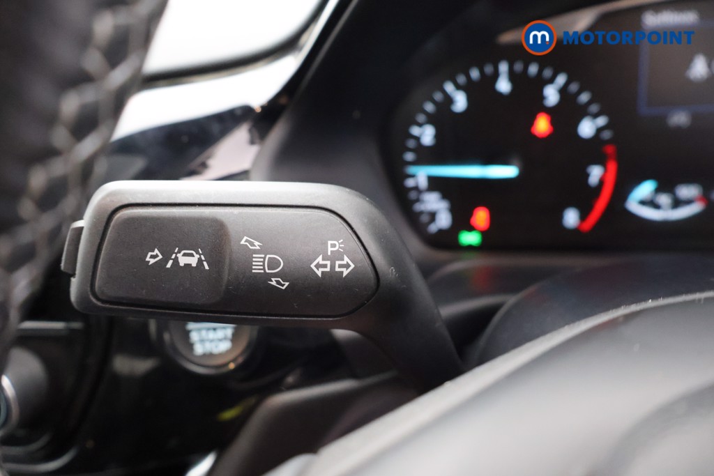 Ford Fiesta Titanium Manual Petrol Hatchback - Stock Number (1669398) - 5th supplementary image