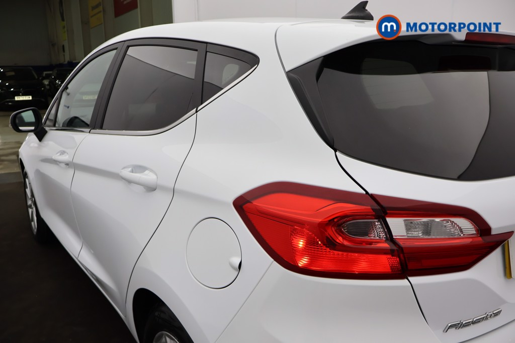 Ford Fiesta Titanium Manual Petrol Hatchback - Stock Number (1669398) - 27th supplementary image