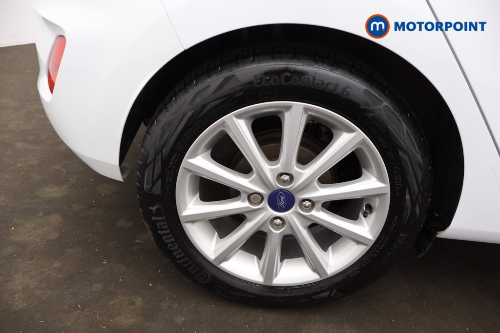 Ford Fiesta Titanium Manual Petrol Hatchback - Stock Number (1669398) - 30th supplementary image