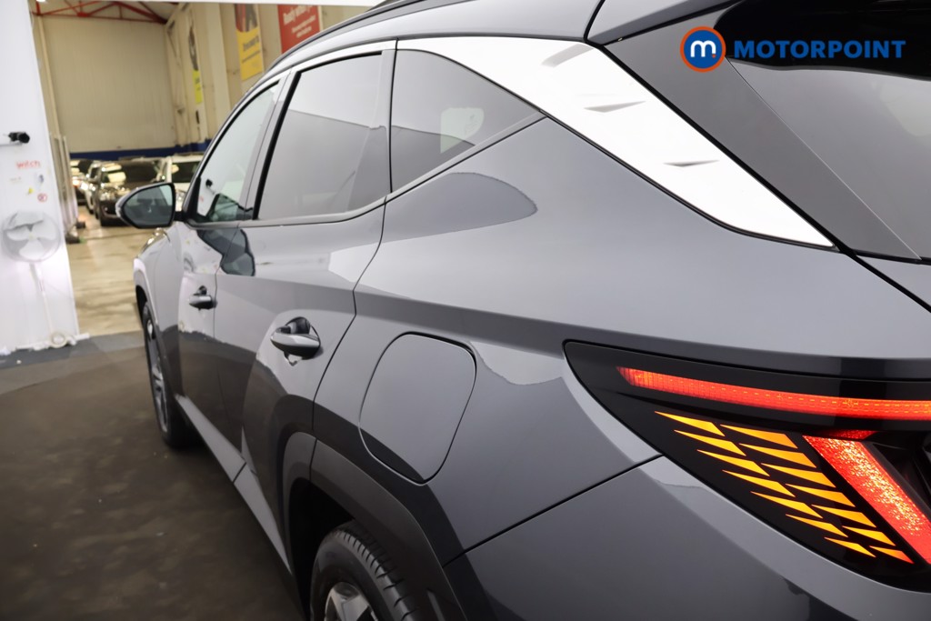 Hyundai Tucson Ultimate Automatic Petrol Plug-In Hybrid SUV - Stock Number (1669654) - 34th supplementary image