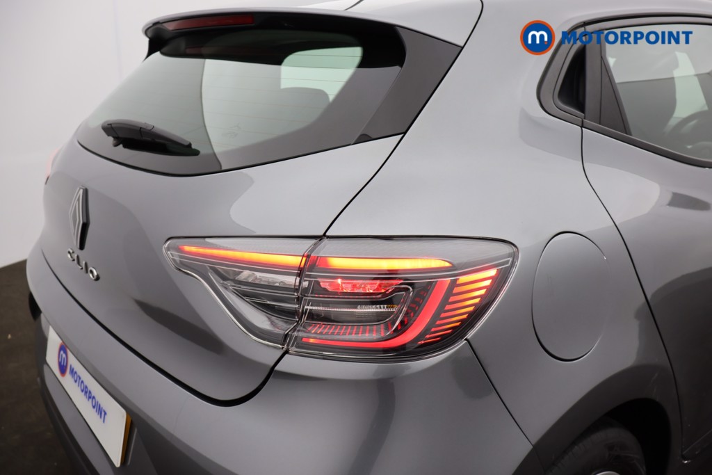 Renault Clio Evolution Manual Petrol Hatchback - Stock Number (1669912) - 28th supplementary image