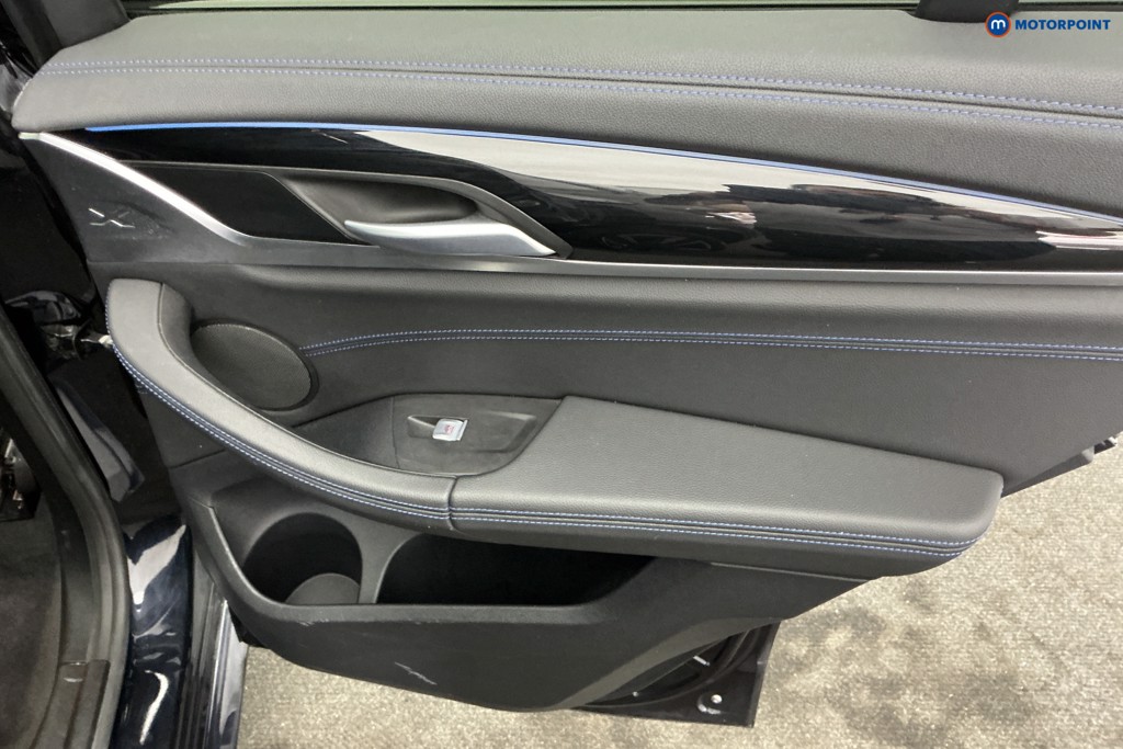 BMW IX3 M Sport Automatic Electric SUV - Stock Number (1670320) - 25th supplementary image