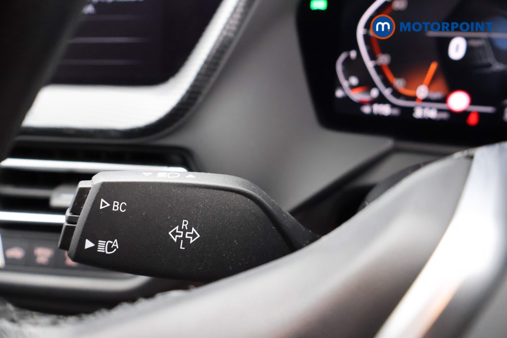 BMW 1 Series Sport Automatic Petrol Hatchback - Stock Number (1670647) - 5th supplementary image