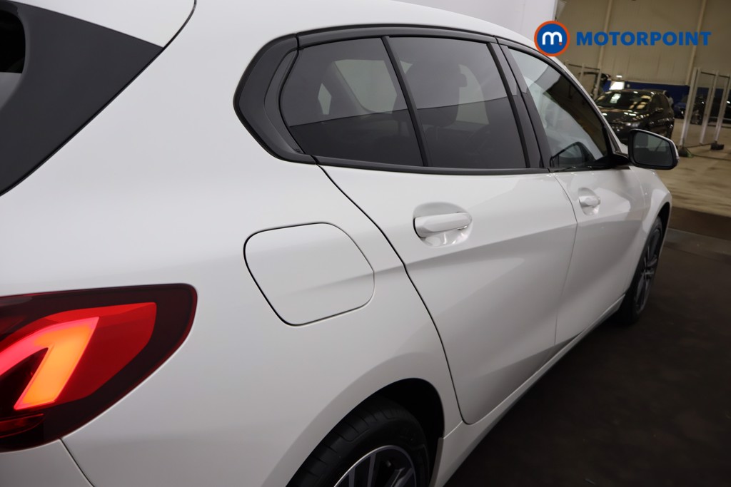 BMW 1 Series Sport Automatic Petrol Hatchback - Stock Number (1670647) - 29th supplementary image