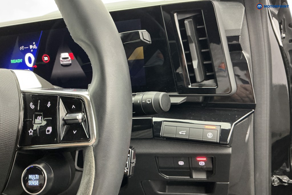 Renault Austral Iconic Esprit Alpine Automatic Petrol-Electric Hybrid SUV - Stock Number (1670755) - 21st supplementary image