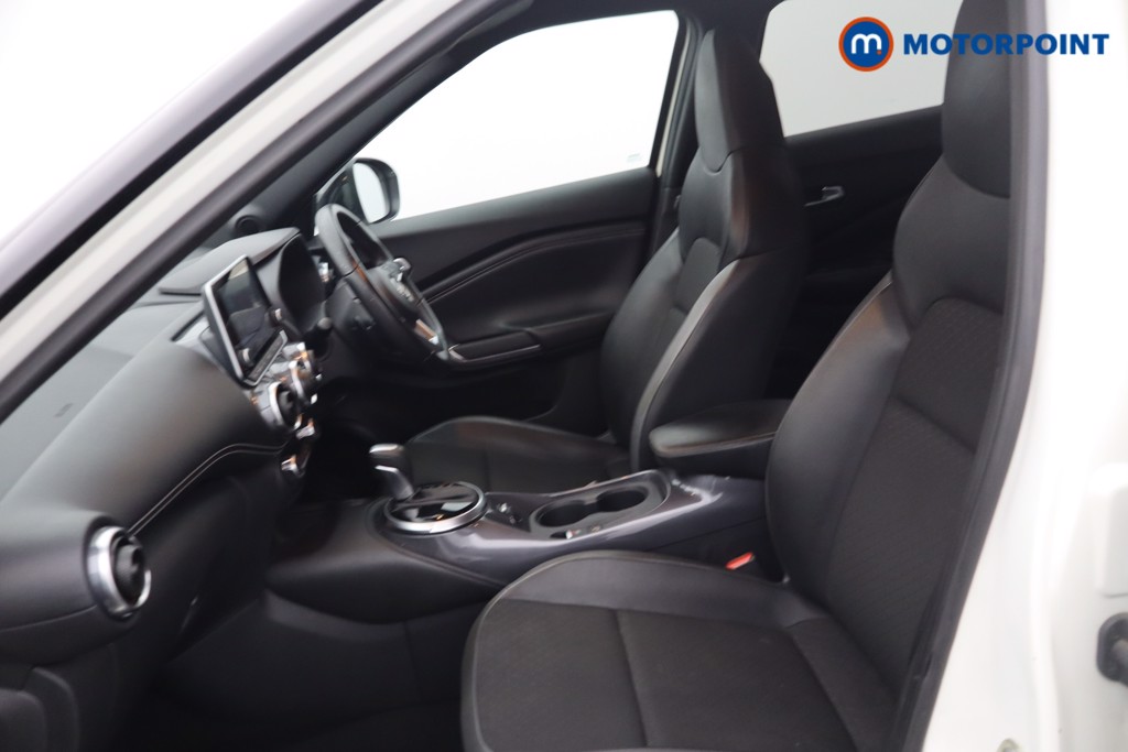 Nissan Juke N-Connecta Automatic Petrol SUV - Stock Number (1670816) - 11th supplementary image