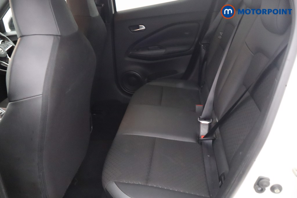 Nissan Juke N-Connecta Automatic Petrol SUV - Stock Number (1670816) - 12th supplementary image