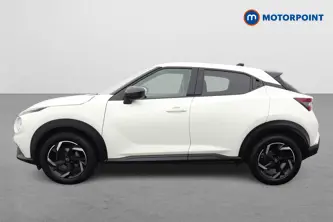 Nissan Juke N-Connecta Automatic Petrol SUV - Stock Number (1670816) - Passenger side