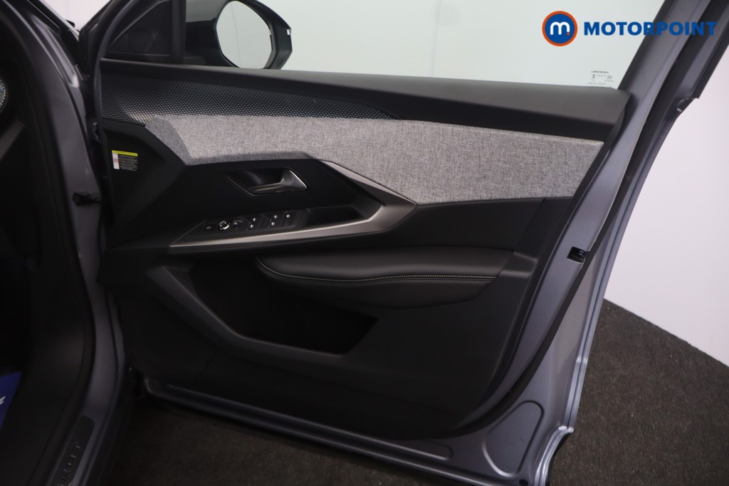 Peugeot 5008 GT Automatic Petrol SUV - Stock Number (1670942) - 19th supplementary image