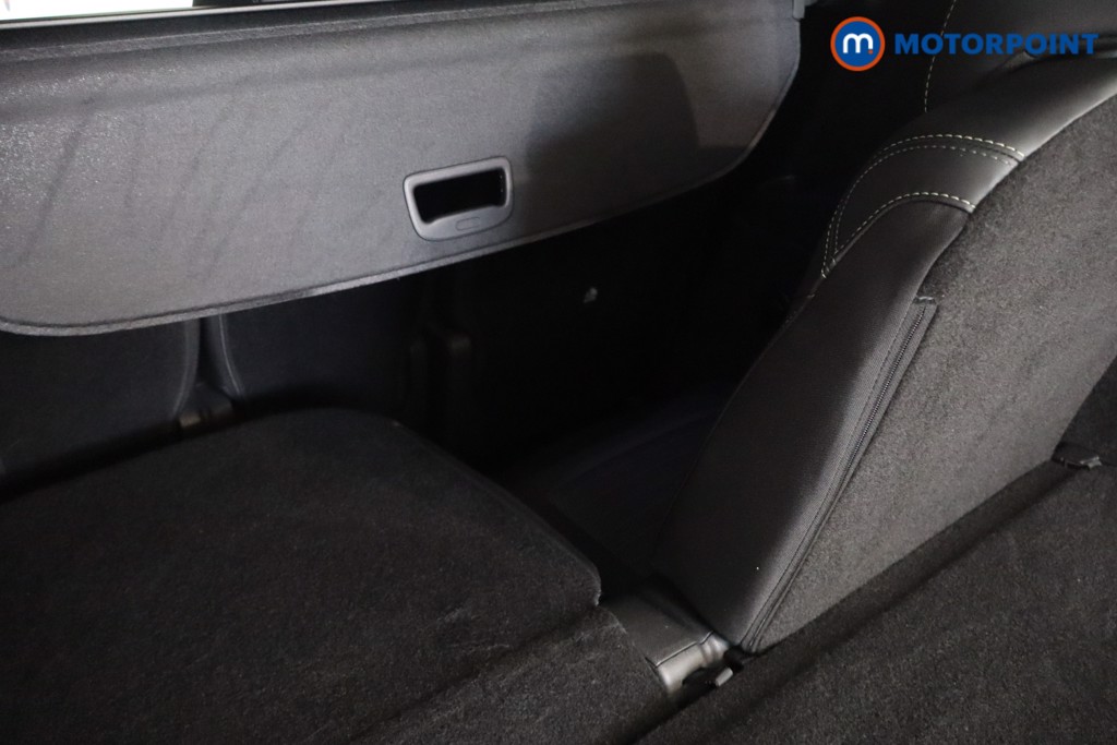 Peugeot 5008 GT Automatic Petrol SUV - Stock Number (1670942) - 59th supplementary image