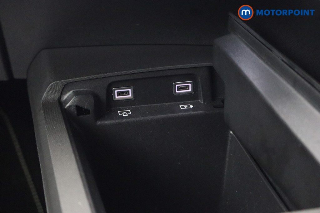 Peugeot 5008 GT Automatic Petrol SUV - Stock Number (1670944) - 8th supplementary image