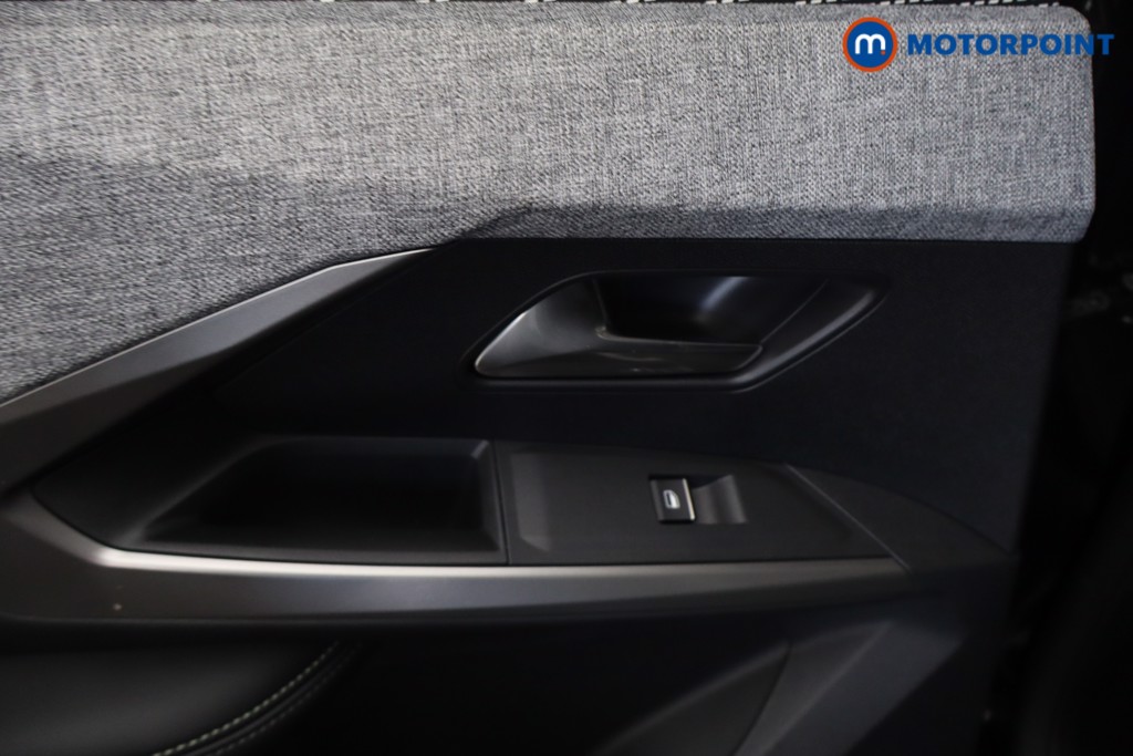 Peugeot 5008 GT Automatic Petrol SUV - Stock Number (1670944) - 40th supplementary image