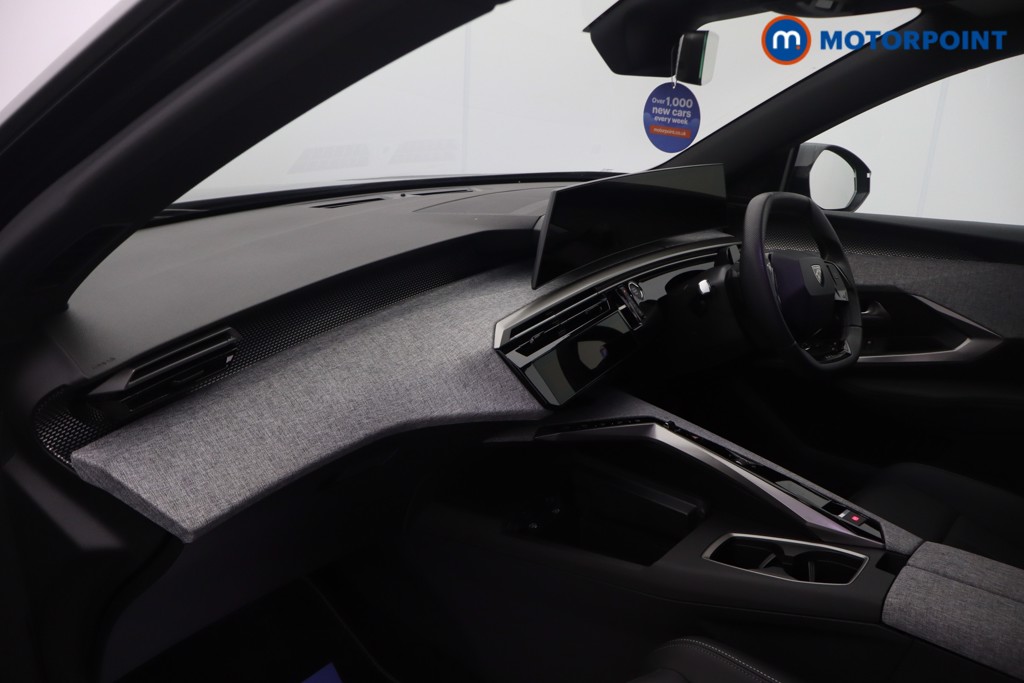 Peugeot 5008 GT Automatic Petrol SUV - Stock Number (1670944) - 44th supplementary image