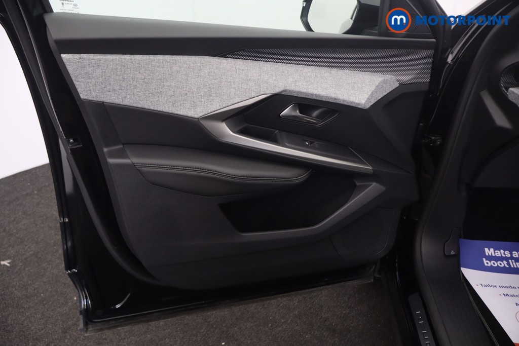 Peugeot 5008 GT Automatic Petrol SUV - Stock Number (1670944) - 46th supplementary image